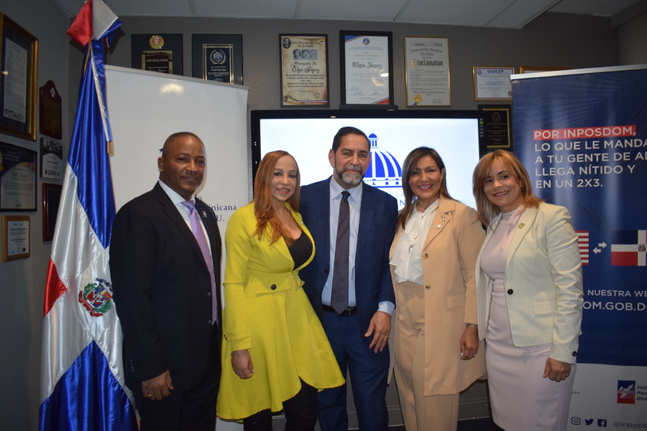 NUEVA YORK; Consulado de Republica Dominicana abre ventanilla especial